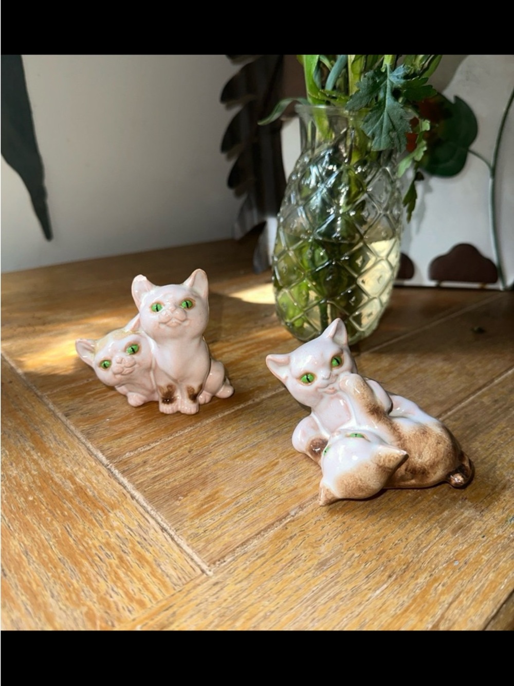Vintage Ceramic Siamese Cats Playing Figurine Decor Bundle / Lot